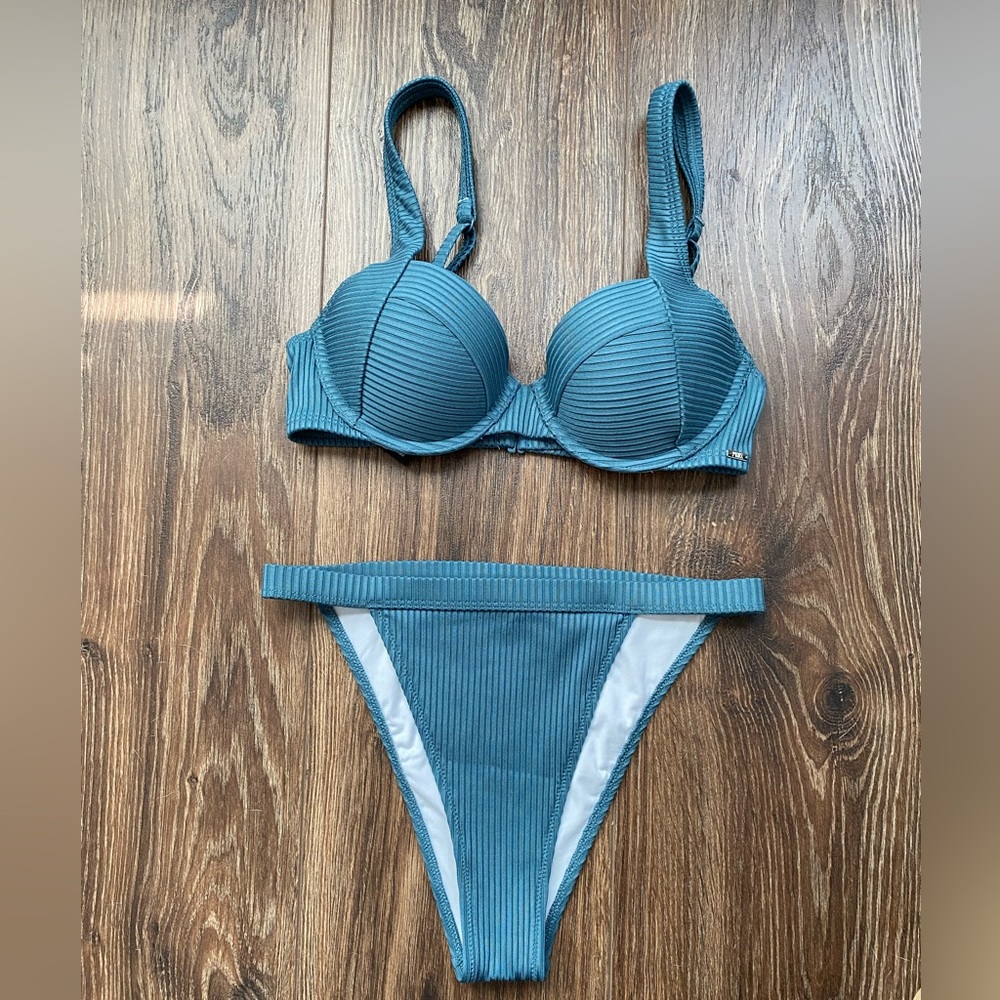 2-piece Bikini